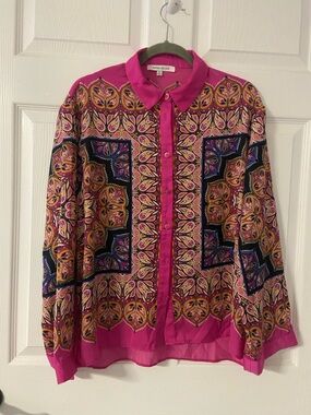 T12a- ROSE & OLIVEFuchsia Pink Paisley-Floral Button Up Shirt